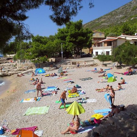 Apartments With A Parking Space Ivan Dolac, Hvar - 8753 ภายนอก รูปภาพ