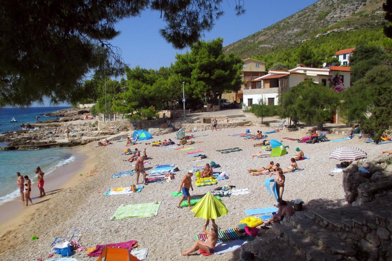Apartments With A Parking Space Ivan Dolac, Hvar - 8753 ภายนอก รูปภาพ